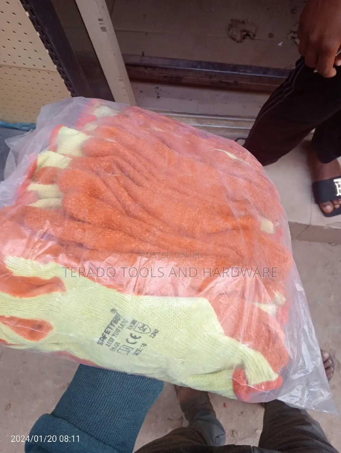 Anti Cut Gloves (Strong)