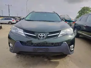 Toyota RAV4 2014 Green