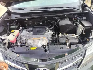 Toyota RAV4 2014 Green