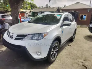 Toyota RAV4 2015 White