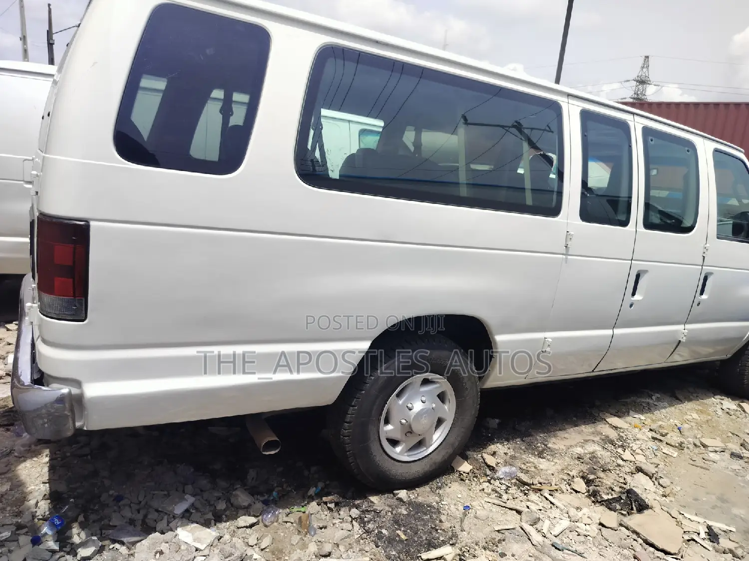 Ford E250 2011 White