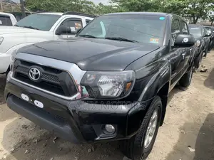 Toyota Tacoma 2013 Black