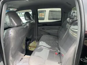 Toyota Tacoma 2013 Black
