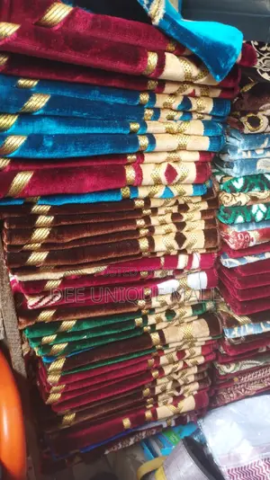 Muslim Prayer Mat – Comes in Different Colors and Design