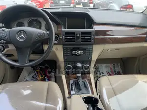 Mercedes-Benz GLK-Class 2012 Gray
