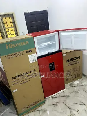 Hisense 204L Double Door Refrigerator With Water Dispenser