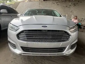 Ford Fusion 2014 Silver