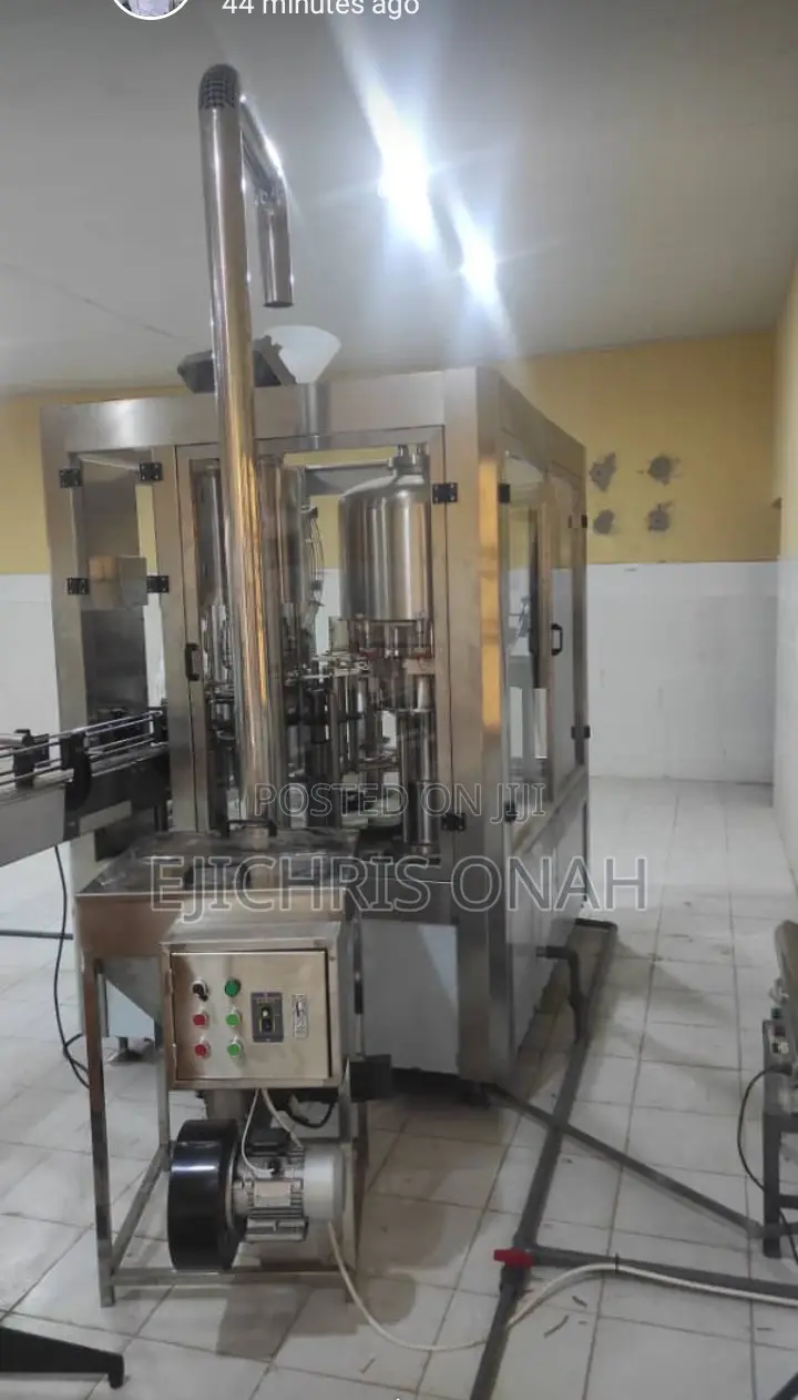 Automatic Bottle Water Cap Loader