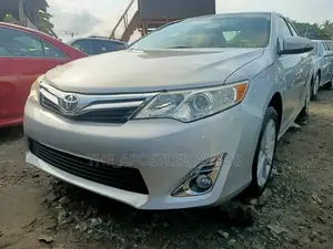 Toyota Camry 2013 Silver