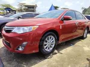 Toyota Camry 2014 Red