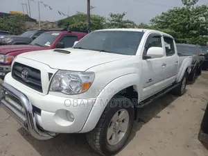 Toyota Tacoma Double Cab V6 Automatic 2010 White