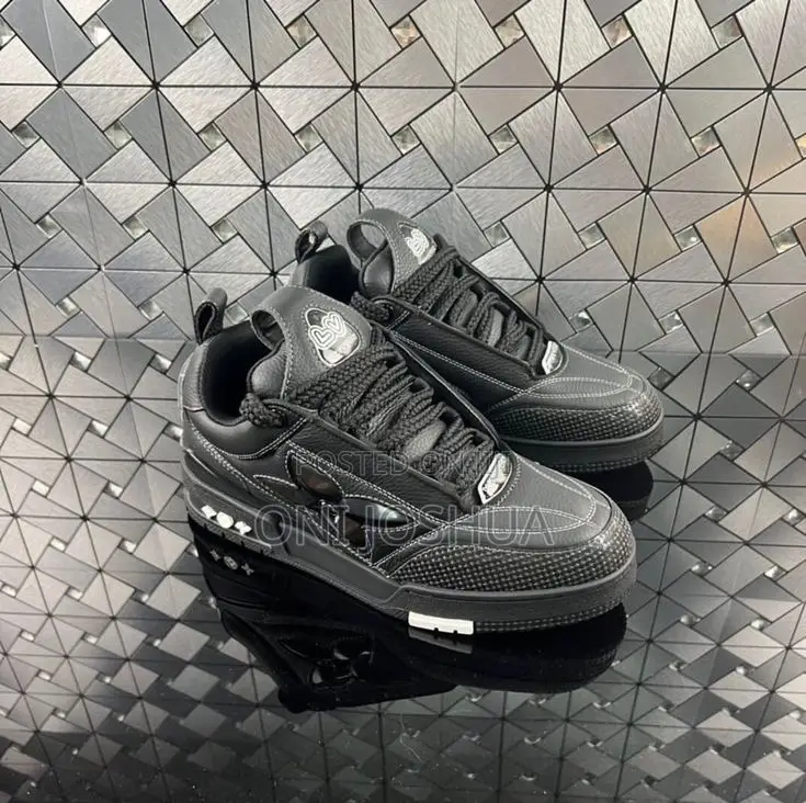 Louisvuitton Sneakers