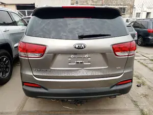 Kia Sorento 3.3L SXL AWD 2017 Gray