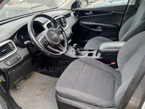 Kia Sorento 3.3L SXL AWD 2017 Gray