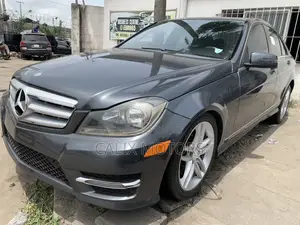Mercedes-Benz C300 2013 Gray
