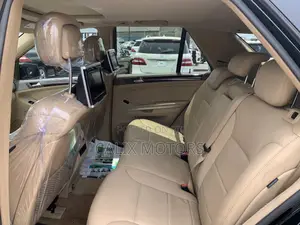 Mercedes-Benz M Class 2009 Black