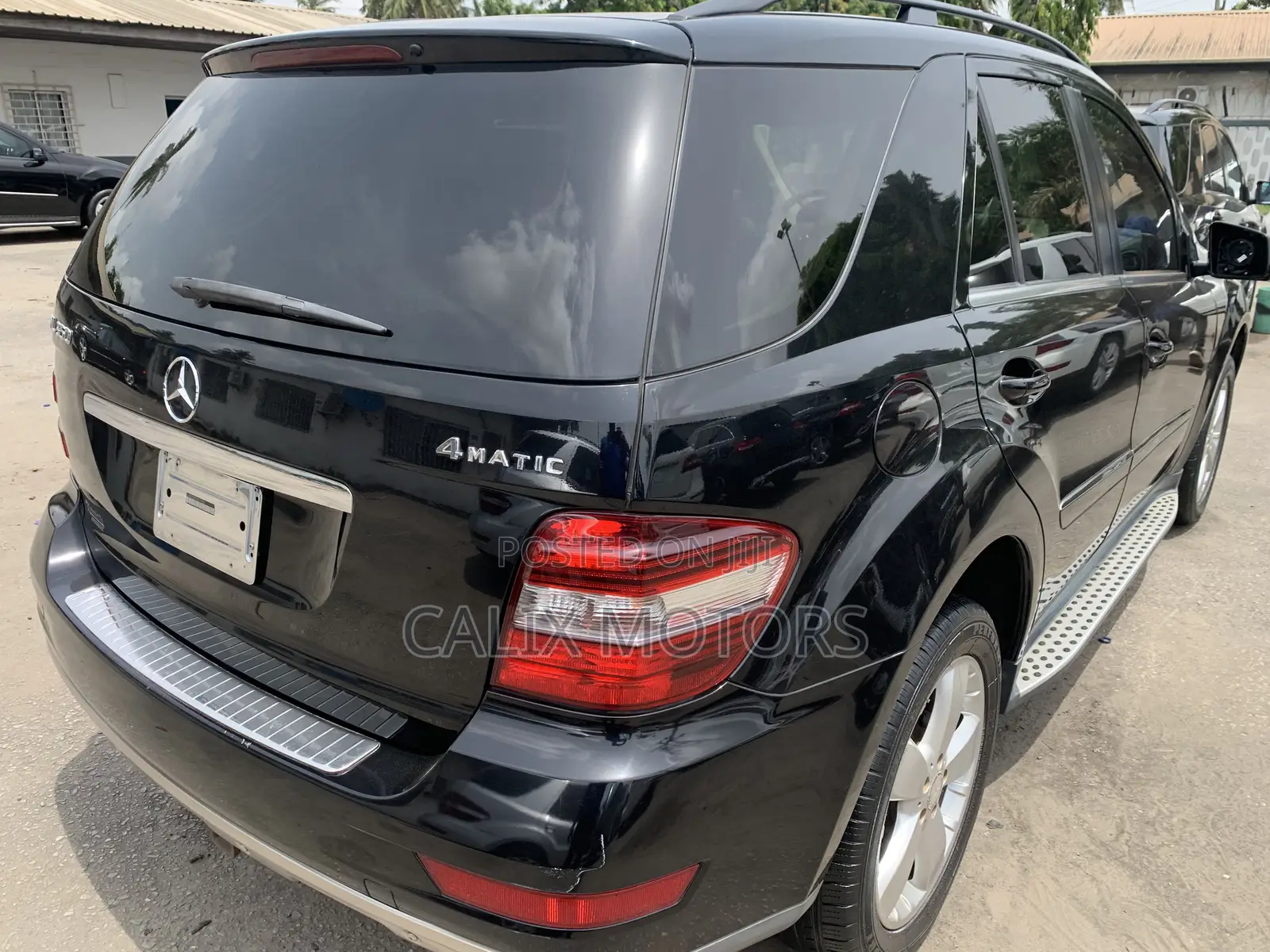 Mercedes-Benz M Class 2009 Black