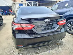 Toyota Camry 2018 Black