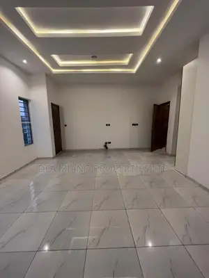 5bdrm Duplex in Agungi for sale
