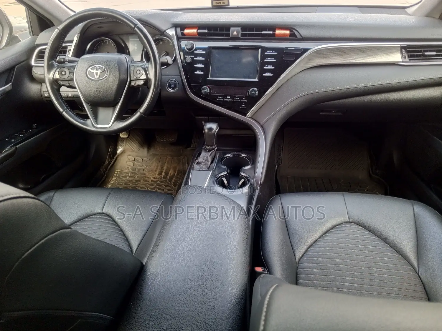 Toyota Camry 2018 Black