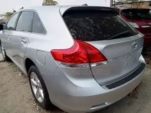 Toyota Venza V6 AWD 2010 Silver