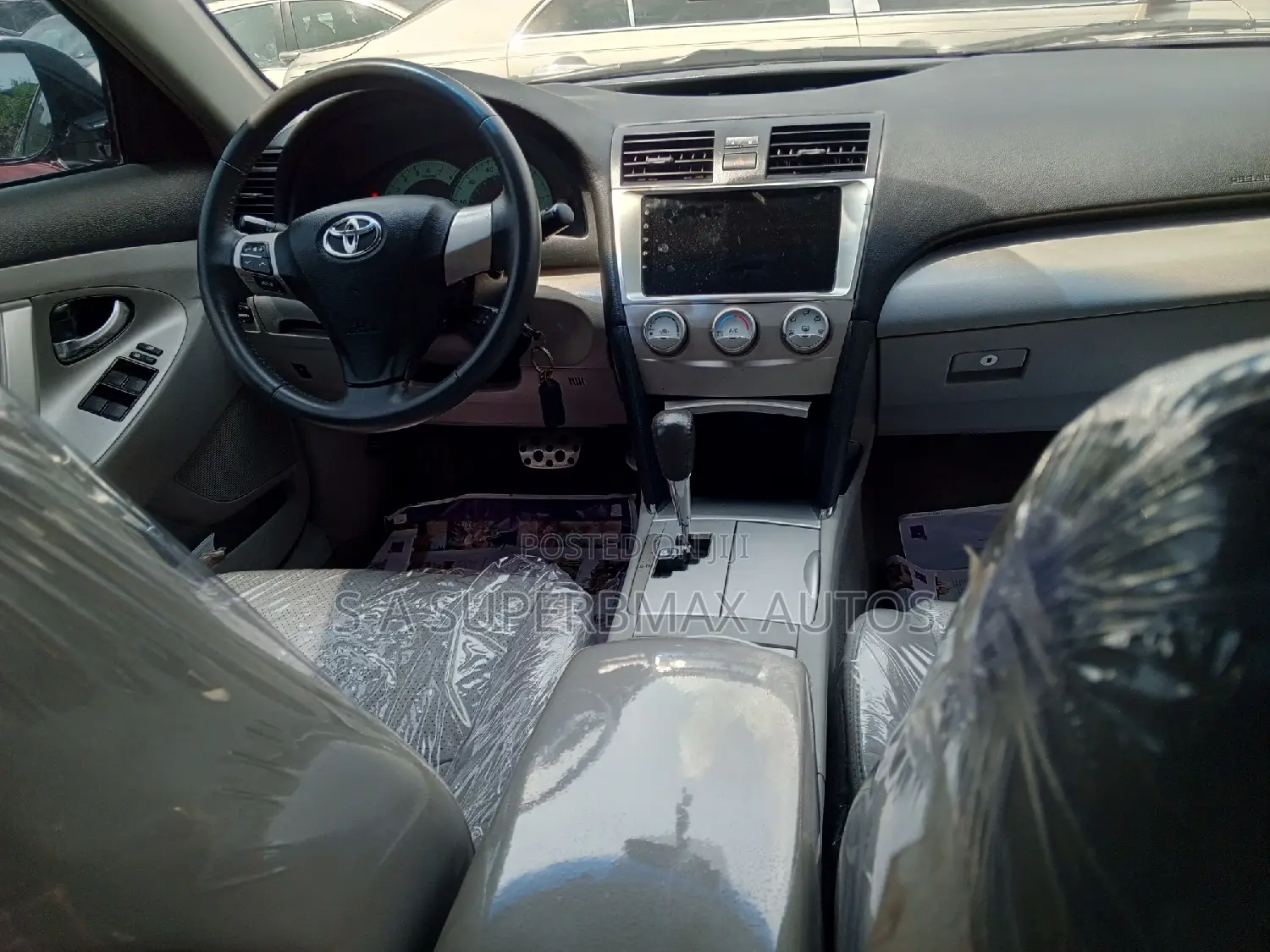 Toyota Camry 2010 Silver