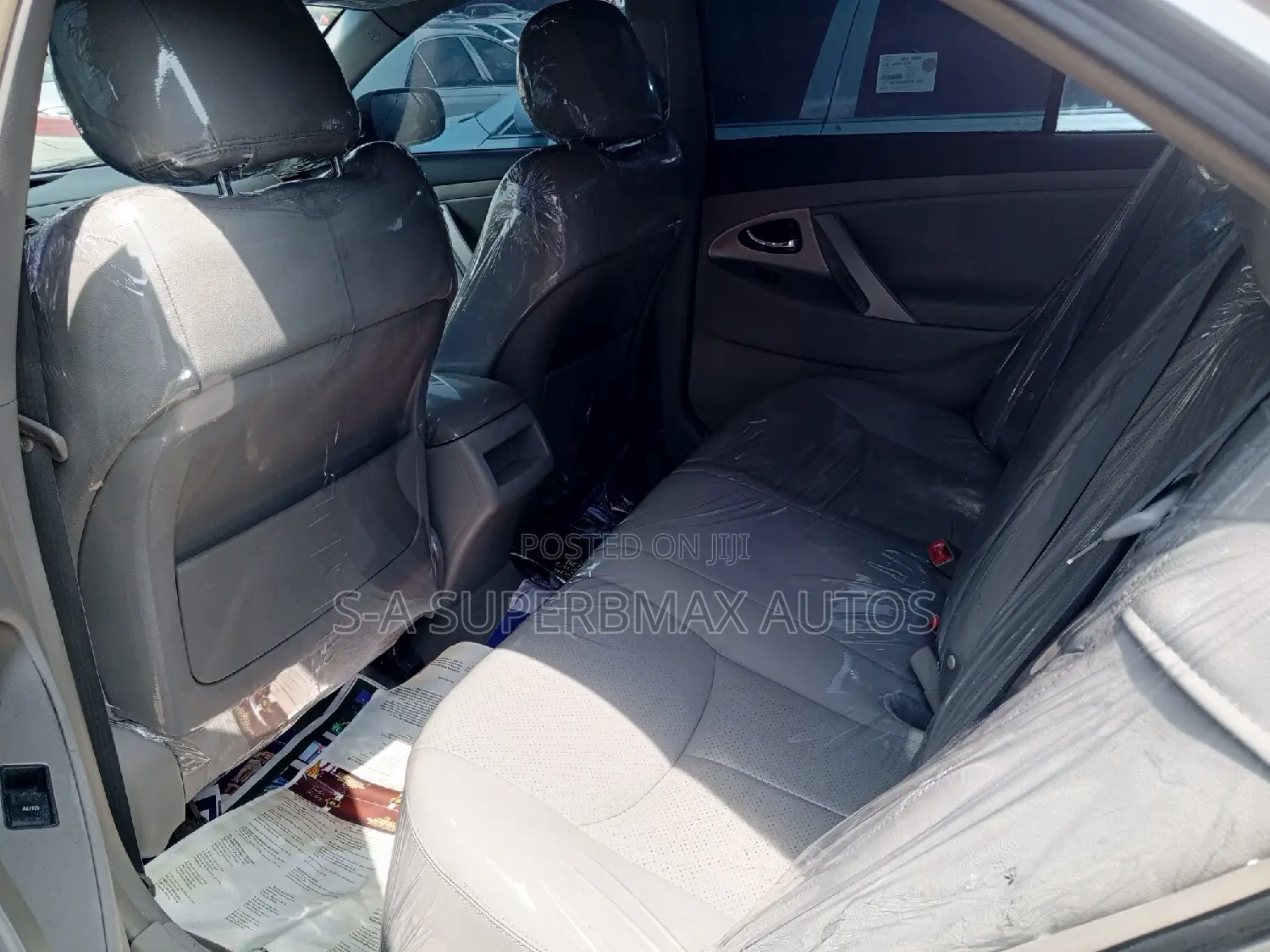 Toyota Camry 2010 Silver