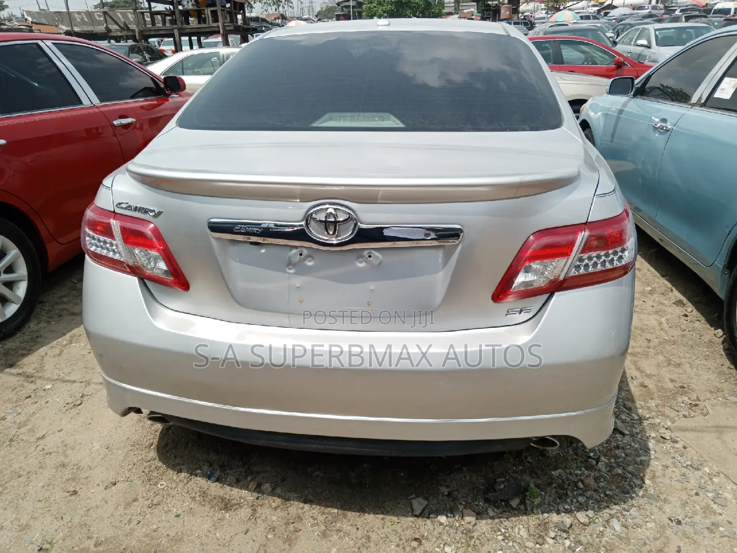 Toyota Camry 2010 Silver