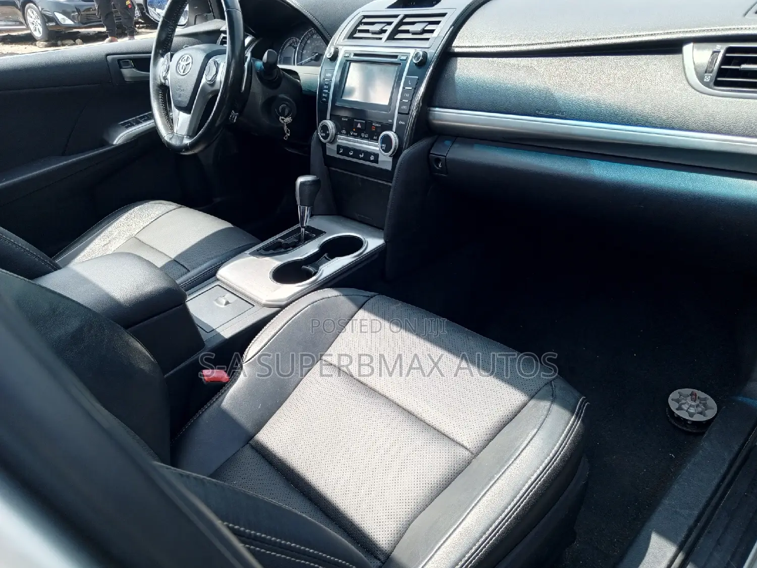 Toyota Camry 2013 Silver