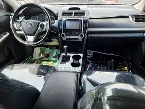 Toyota Camry 2013 Silver