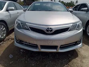 Toyota Camry 2013 Silver