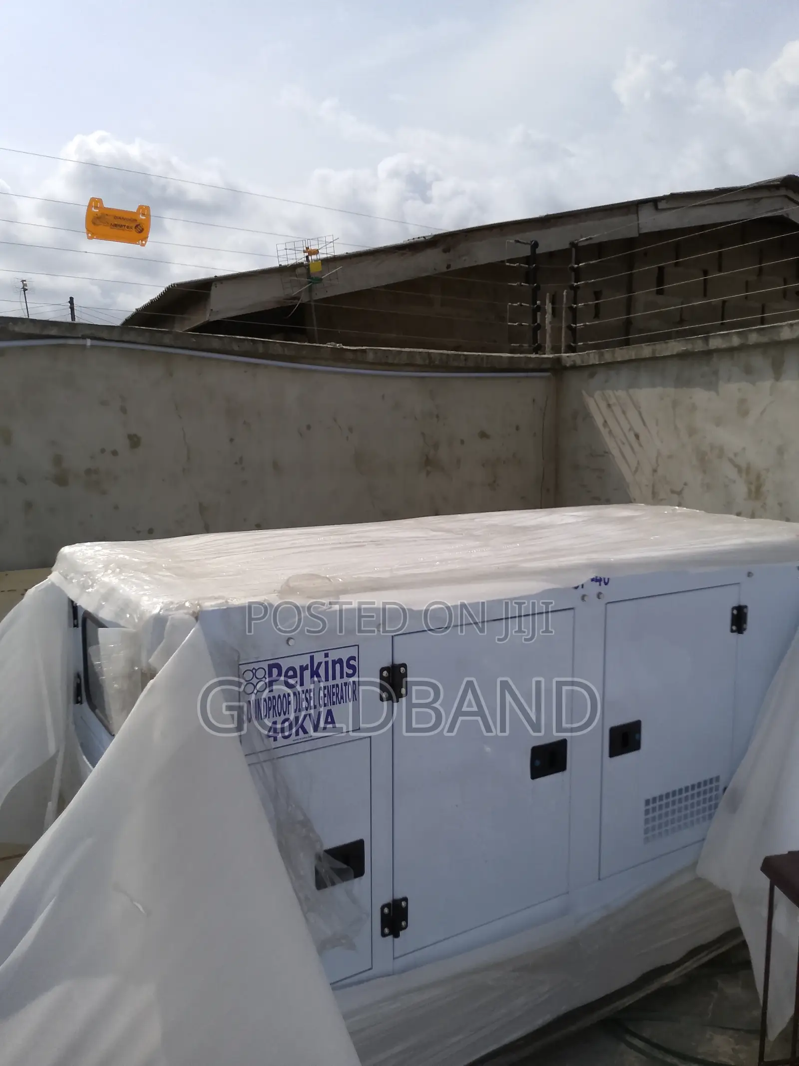 Quality Perkins 40kva Soundproof Generator
