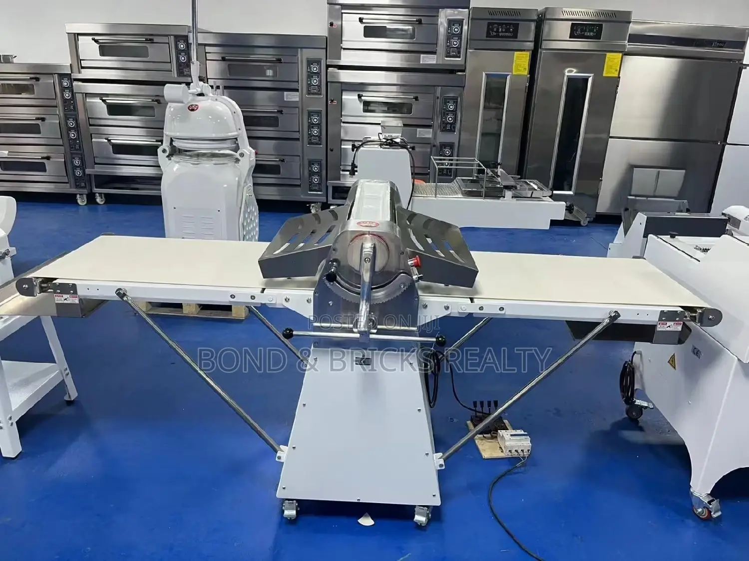 Standing Dough Sheeter