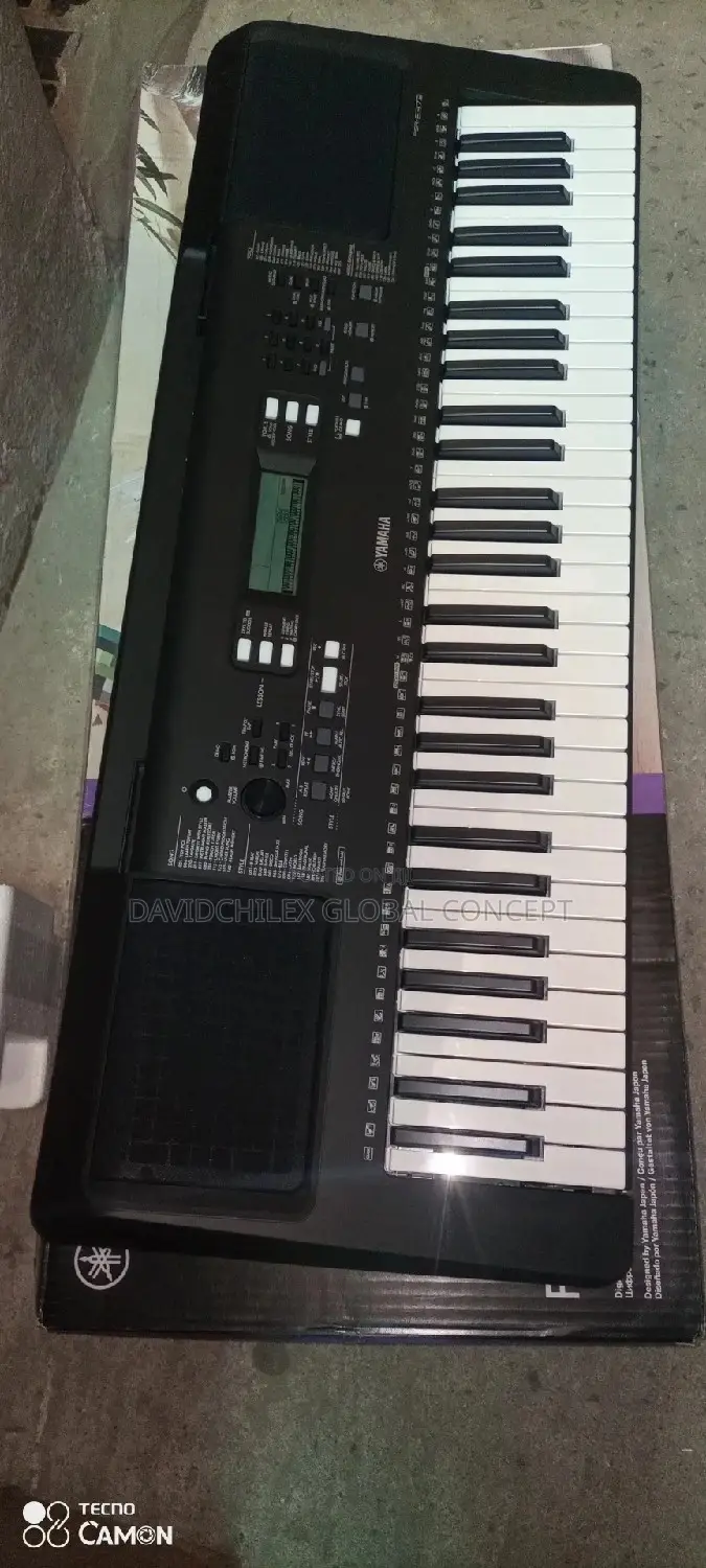 PSR E383 Yamaha Keyboard