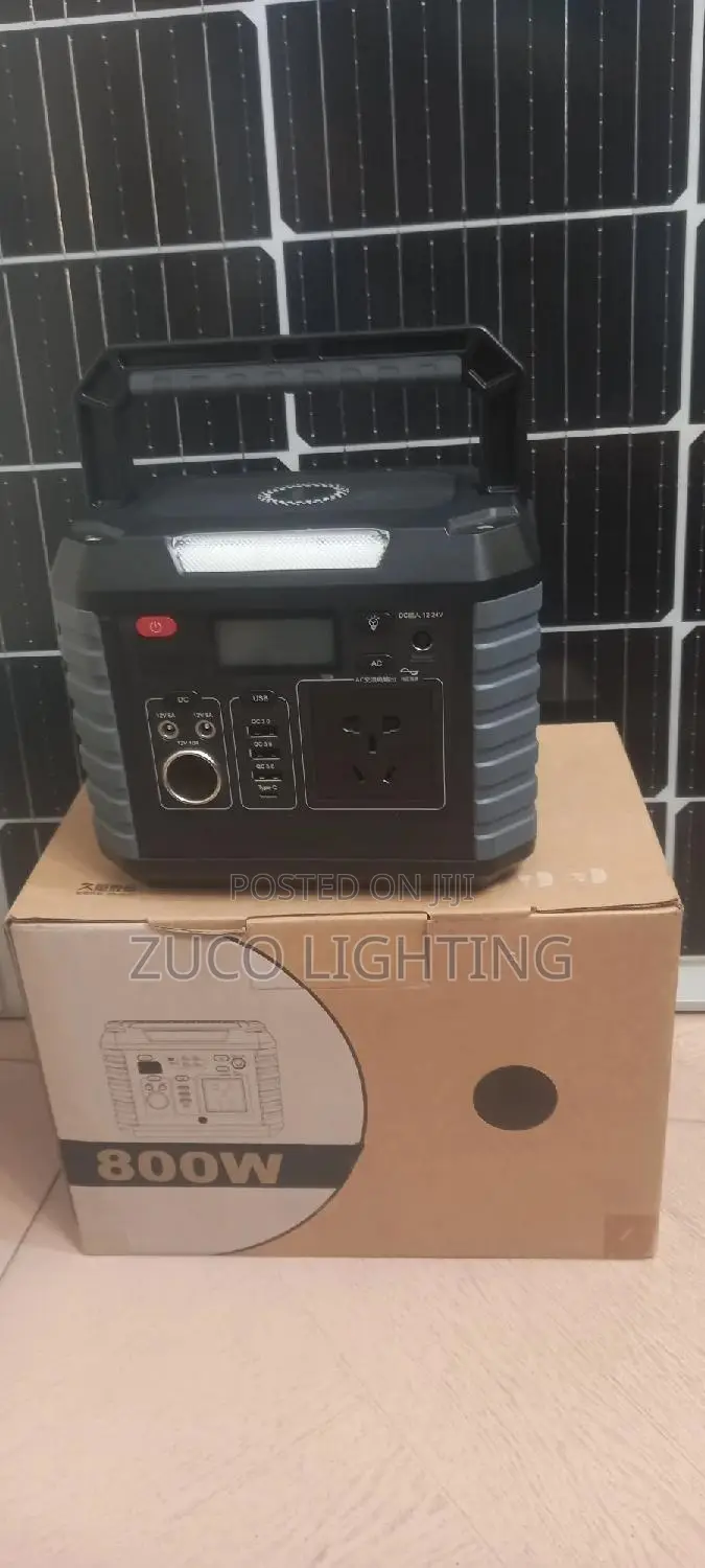 800watts All in One Solar Generator With Separate Panels