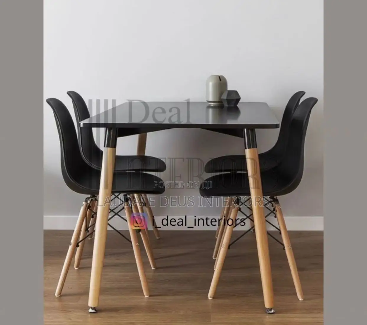 Eames Classic 4 Seaters Dining Table