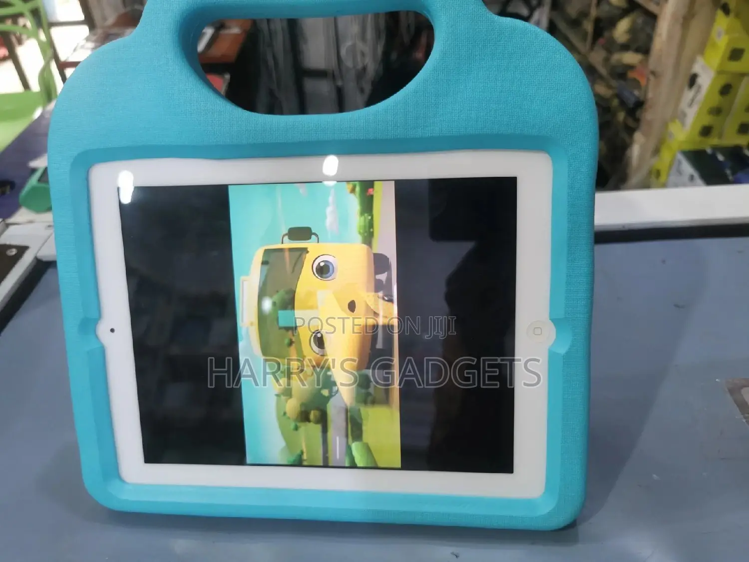 Apple iPad 2 Wi-Fi 16 GB Gray