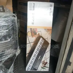 Yamaha Keyboard Model PSR E273