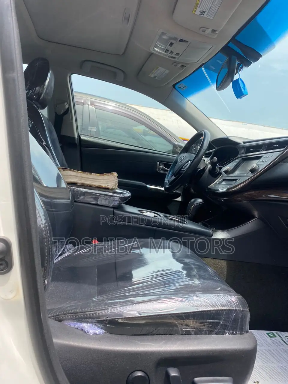 Toyota Avalon 2015 White