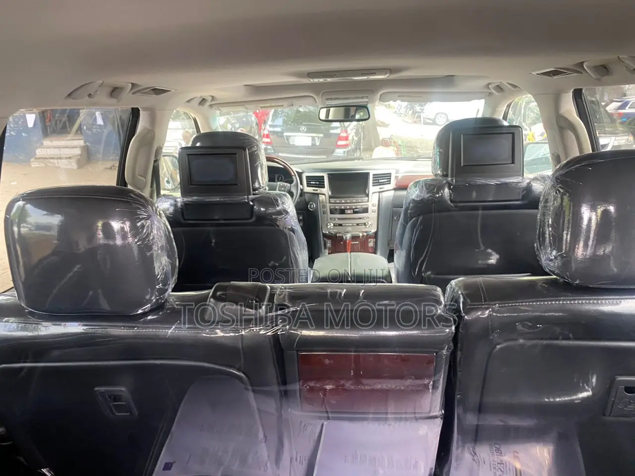 Lexus LX 570 AWD 2015 Black