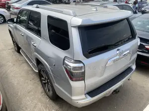 Toyota 4-Runner 2015 Silver