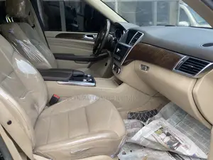 Mercedes-Benz M Class 2014 Black