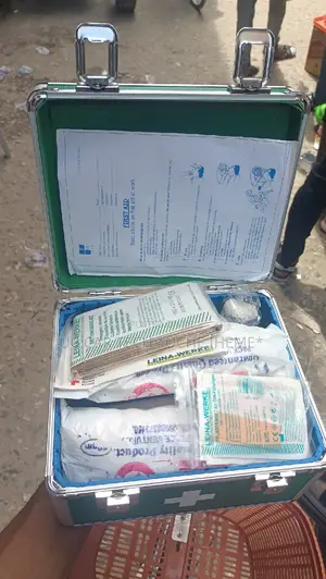 First Aid Box (Complete)