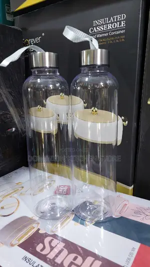 750ml Transparent Water Bottle