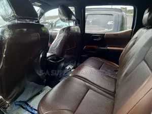 Toyota Tacoma Limited 2019 Black
