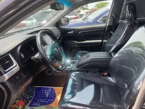 Toyota Highlander 2014 Black