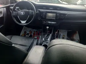Toyota Corolla S Plus 4dr Sedan (1.8L 4cyl CVT) 2016 Blue