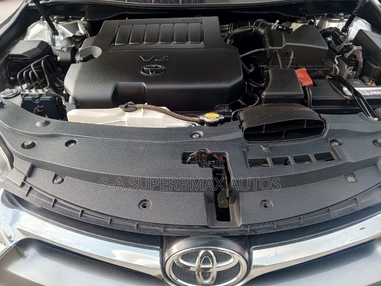 Toyota Camry 2016 Silver