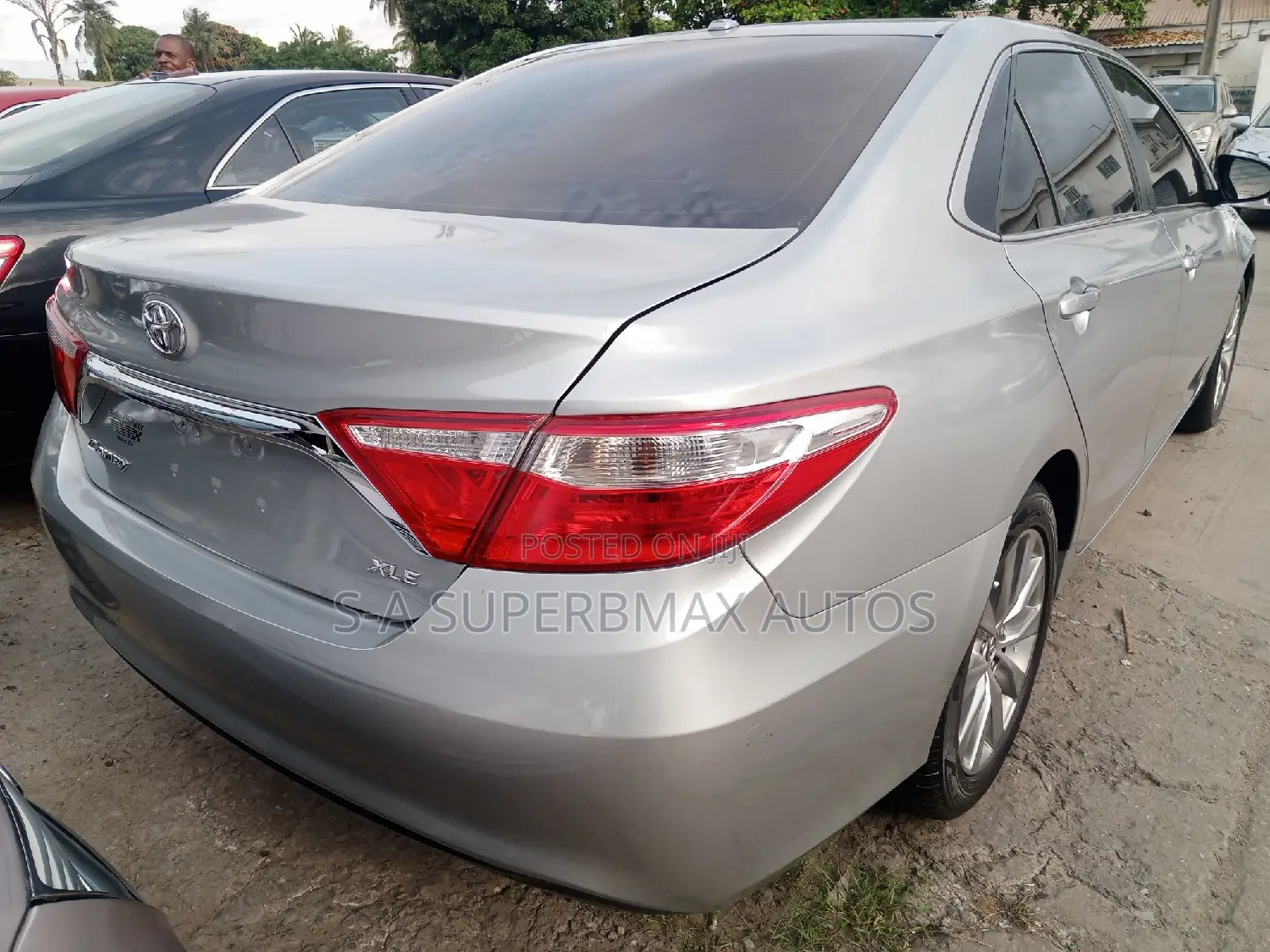 Toyota Camry 2016 Silver