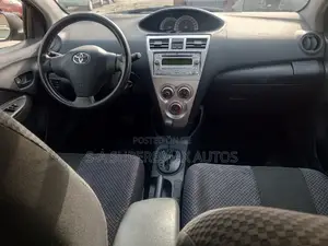 Toyota Yaris 1.3 VVT-i Automatic 2008 Blue